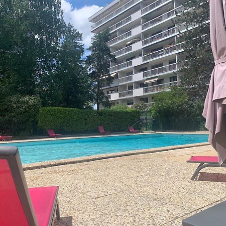 Appartement Mont Royal Balcon Et Piscine à Annecy Extérieur photo