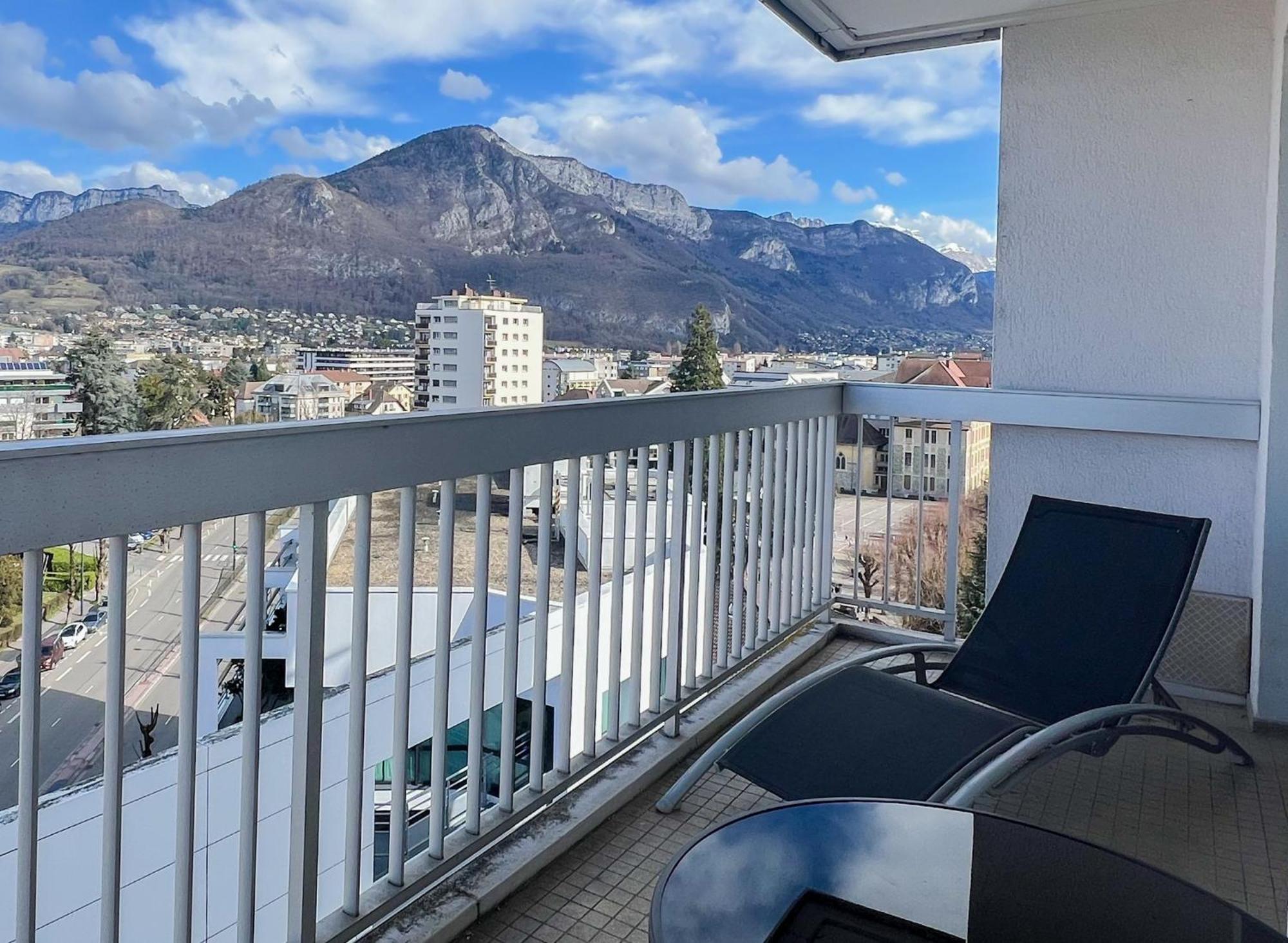 Appartement Mont Royal Balcon Et Piscine à Annecy Extérieur photo
